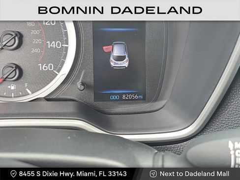 Used 2022 Toyota Corolla SE image 23