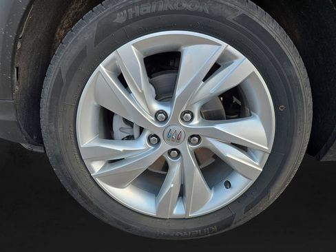 Used 2025 Buick Encore GX Preferred AWD/4WD image 13