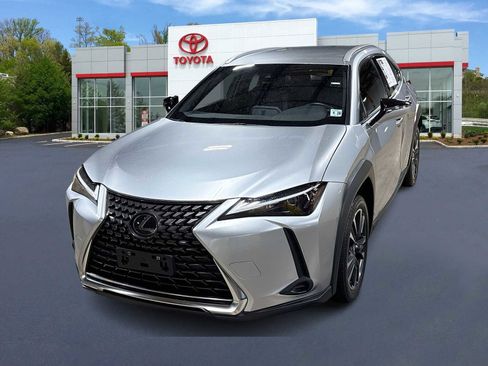 Used 2023 Lexus UX 250h AWD image 1