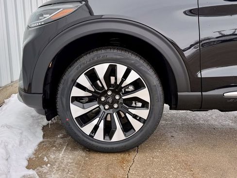 New 2026 Ford Explorer Platinum w/ LUX Leather Package image 36