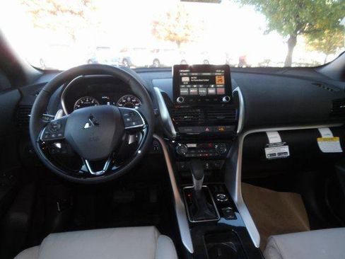 New 2025 Mitsubishi Eclipse Cross SEL image 20