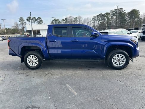 Used 2024 Toyota Tacoma SR5 image 5