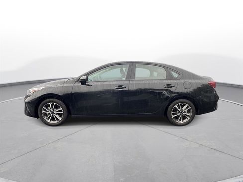 Used 2024 Kia Forte LXS image 43