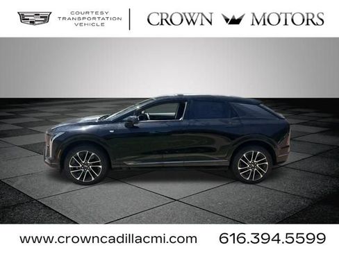 Used 2026 Cadillac Optiq Sport 1 w/ LPO, Floor Liner Package AWD/4WD image 6