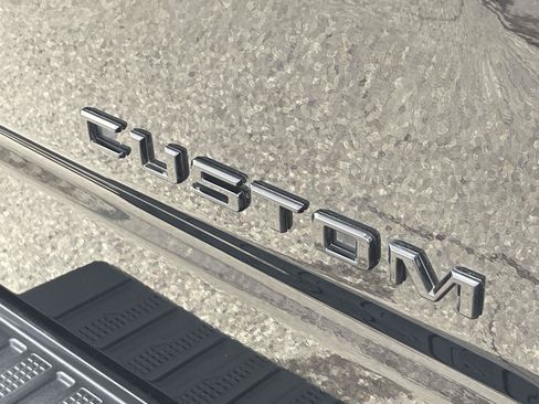 Certified 2025 Chevrolet Silverado 1500 Custom Trail Boss w/ Midnight Edition AWD/4WD image 12