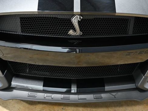 Used 2020 Ford Mustang Shelby GT500 w/ Carbon Fibre Track Pack image 6