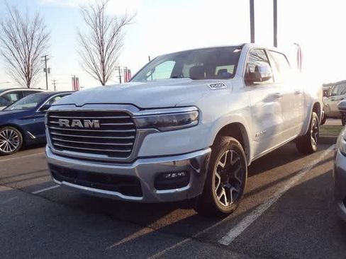 Used 2025 RAM 1500 Laramie image 1