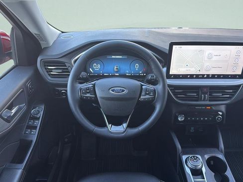 Certified 2023 Ford Escape Platinum AWD/4WD image 10