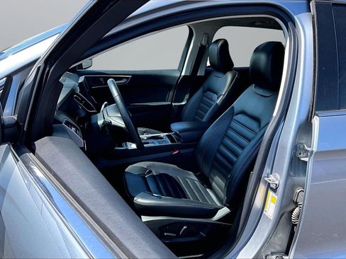 Used 2022 Ford Edge SEL w/ Convenience Package AWD/4WD image 16