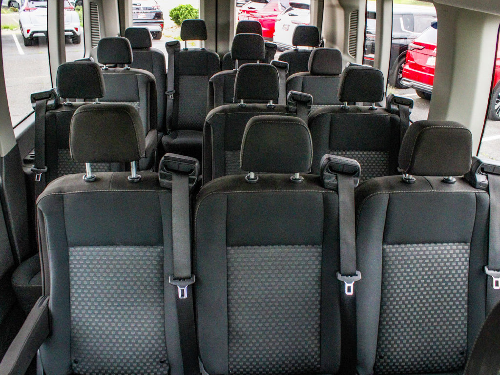 Used 2023 Ford Transit 350 XLT RWD image 30
