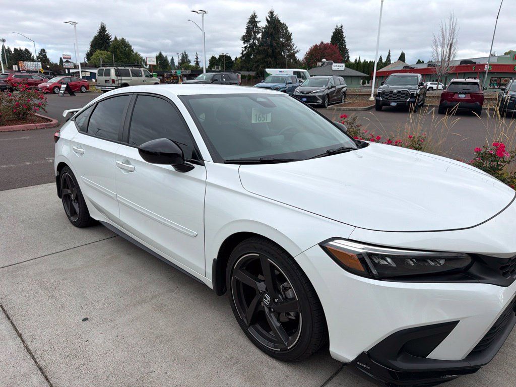 Used 2024 Honda Civic Sport image 3