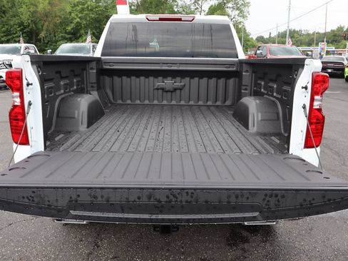 New 2026 Chevrolet Silverado 1500 Custom Trail Boss w/ LPO, Dark Essentials Package AWD/4WD image 24