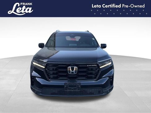 Used 2025 Honda Pilot Black Edition image 8