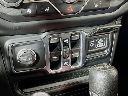 Used 2020 Jeep Wrangler Unlimited Sport image 20