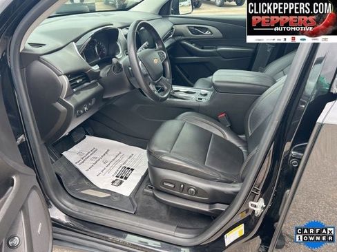 Used 2018 Chevrolet Traverse RS FWD image 11
