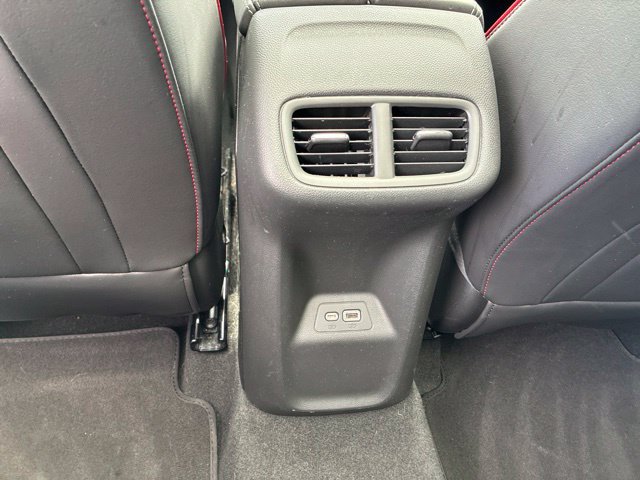 Used 2023 Buick Envision Essence w/ Sport Touring Package AWD/4WD image 17