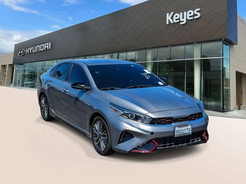 Used 2022 Kia Forte GT-Line image 3