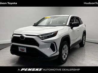 Used 2024 Toyota RAV4 LE AWD/4WD video 1