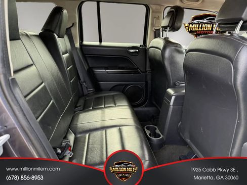 Used 2017 Jeep Patriot High Altitude AWD/4WD image 17