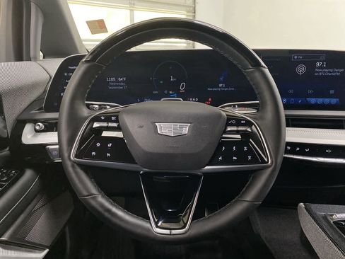 Used 2025 Cadillac Optiq Sport 2 w/ LPO, Floor Liner Package image 21