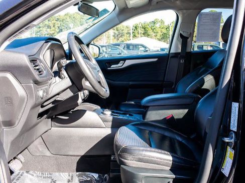 Certified 2022 Ford Escape SEL image 18