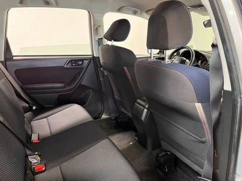 Used 2016 Subaru Forester 2.5i AWD/4WD image 14