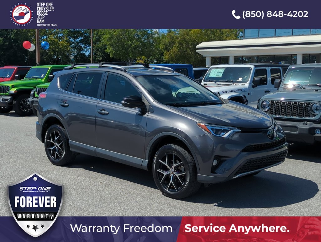 Used 2018 Toyota RAV4 SE w/ Power Extra Value Package FWD image 8
