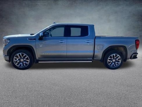 Used 2024 GMC Sierra 1500 Denali w/ Denali Reserve Package AWD/4WD image 12