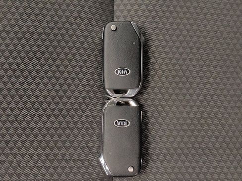Used 2020 Kia Soul LX FWD image 32