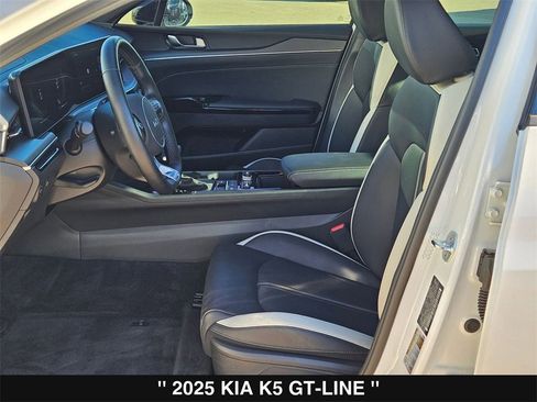 Used 2025 Kia K5 GT-Line image 11