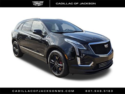 Certified 2022 Cadillac XT5 Sportv image 3