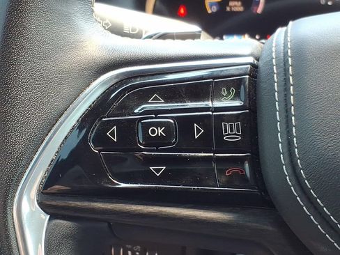 Used 2022 Jeep Grand Cherokee Overland w/ MOPAR Finishing Package AWD/4WD image 25