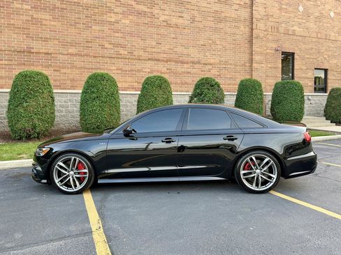 Used 2017 Audi S6 Prestige w/ S6 Sport Package AWD/4WD image 12