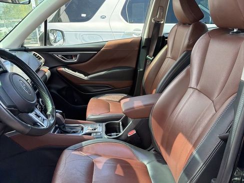 Used 2022 Subaru Forester Touring AWD/4WD image 6