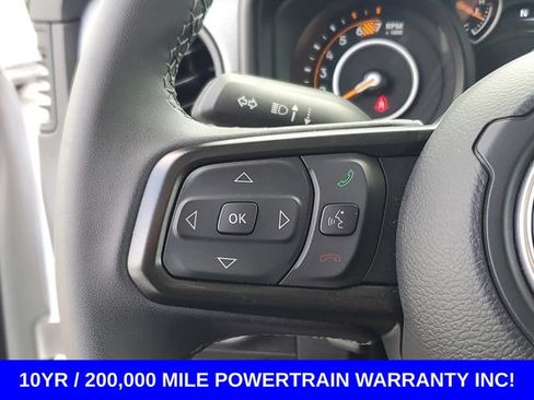 Used 2025 Jeep Wrangler Unlimited Sport AWD/4WD image 15