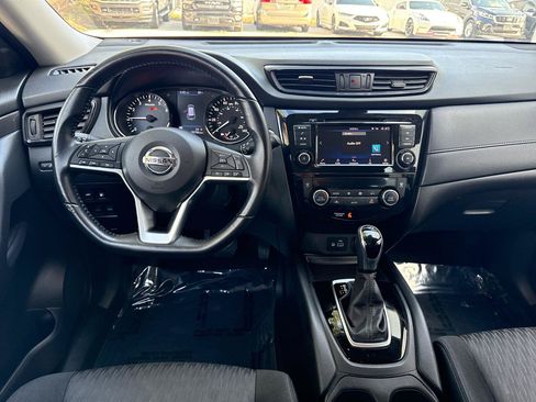 Used 2020 Nissan Rogue SV AWD/4WD image 21