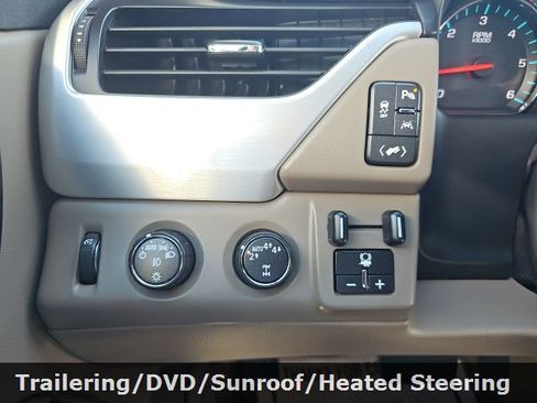 Used 2019 GMC Yukon XL SLT w/ Open Road Package image 16