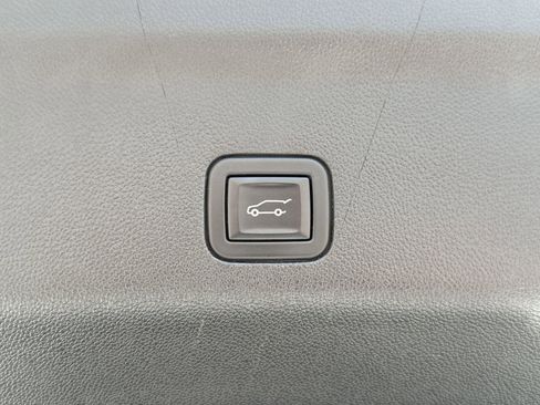 Used 2023 Chevrolet Tahoe Premier w/ Texas Edition image 25