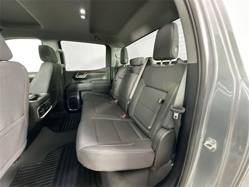 Used 2025 GMC Sierra 1500 Elevation image 25
