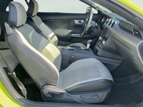 Used 2020 Ford Mustang GT Premium image 42