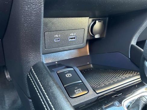 Certified 2023 Nissan Kicks SV w/ Exterior Package image 27