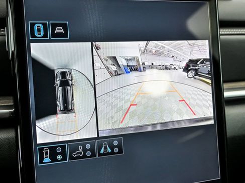 New 2026 GMC Terrain Denali w/ LPO, Floor Liner Package AWD/4WD image 17