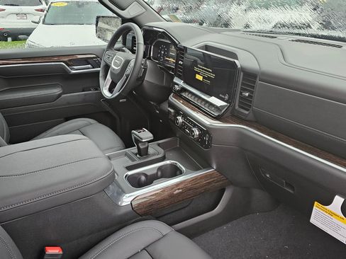 New 2026 GMC Sierra 1500 Elevation w/ Elevation Premium Package image 10
