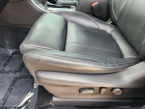 Used 2021 Subaru Ascent Touring w/ Popular Package #2A image 25