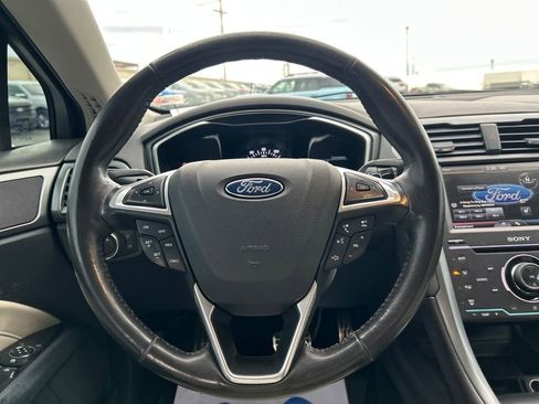 Used 2015 Ford Fusion Titanium image 30