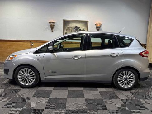 Used 2017 Ford C-MAX Energi SE image 2