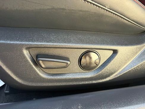 Used 2024 Ford Mustang GT Premium image 25