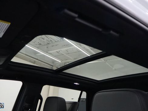 Used 2024 GMC Yukon Denali image 24