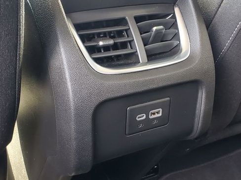 Used 2025 Chevrolet Blazer LT image 25