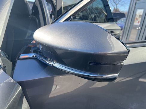 Used 2023 Acura MDX SH-AWD w/ Technology Package image 31